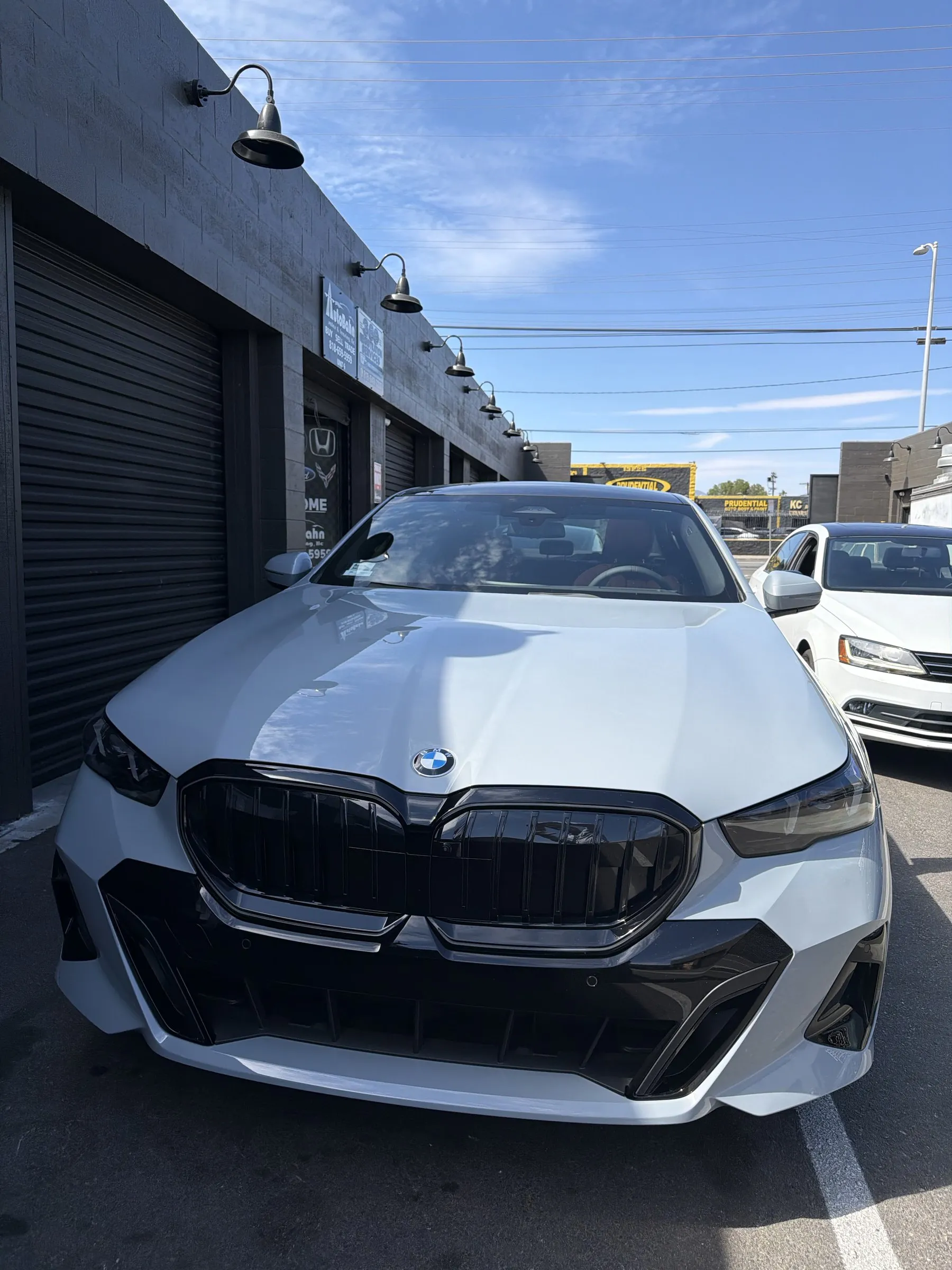 BMW 530i, front view, delivered by AutoBahn Sales & Leasing