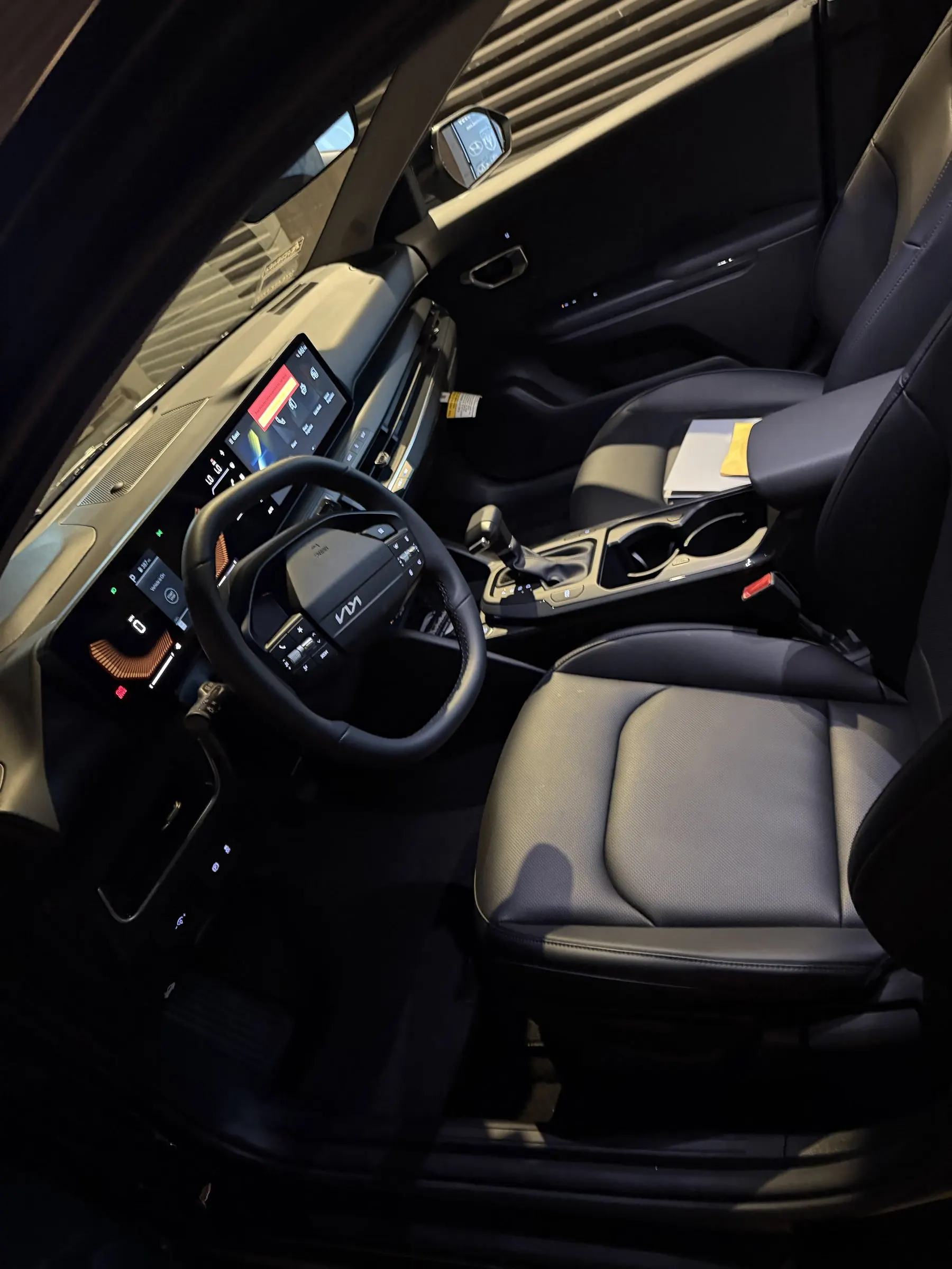 Kia K4 interior, delivered by AutoBahn Sales & Leasing